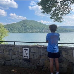 Meet your Posher, Samuel